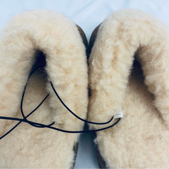NWOT Pawz by Bearpaw Mackenzie Suede Scuff Slipper Size 6-6.5 - Picture 3 of 10